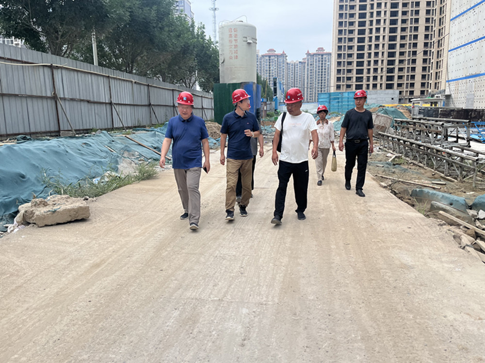 HTH华体会（中国）体育官方网站-HTH.COM
领导深入市政二部检查安全生产和防汛工作